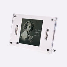 Cadre photo en plexi transparent avec 2 tubes de cendre